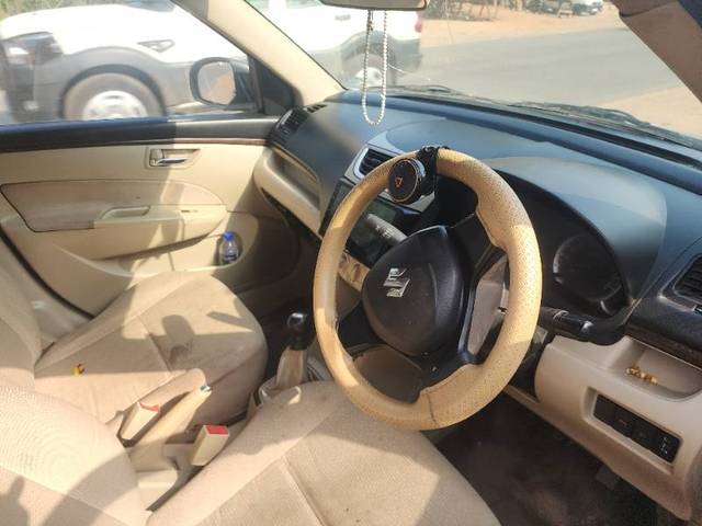 https://images10.gaadi.com/usedgaadi-sellcar/UsedCar/d558f531a/f72ddcb2-ac79-4a29-ab7a-ffd1a2ec38da.jpg?imwidth=6402