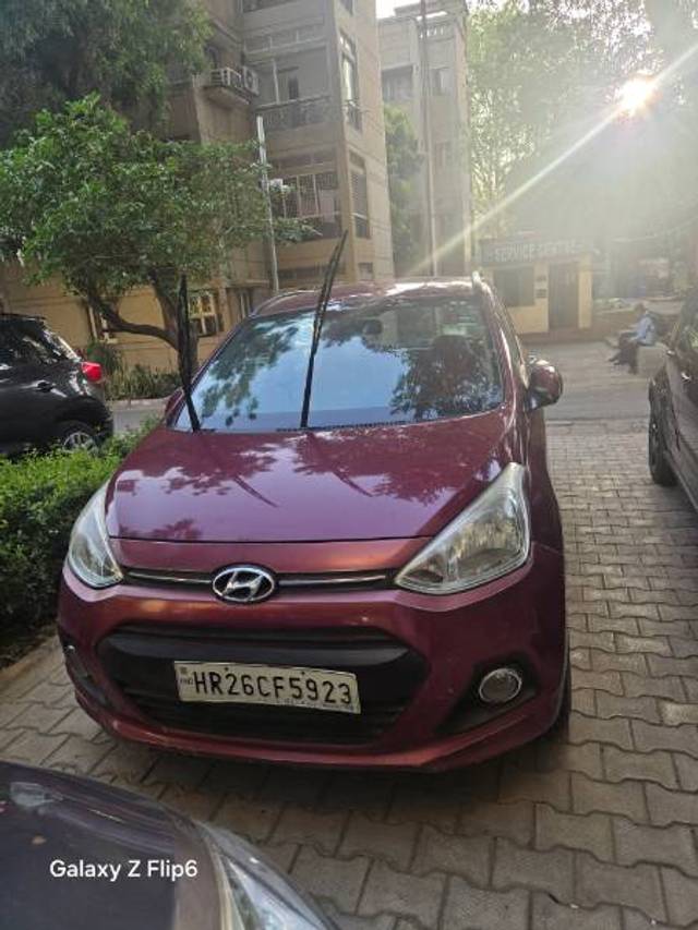 https://images10.gaadi.com/usedgaadi-sellcar/UsedCar/d5598a89a/6fc59c4a-85ca-486d-b6f5-ef7f387bb857.jpg?imwidth=6400