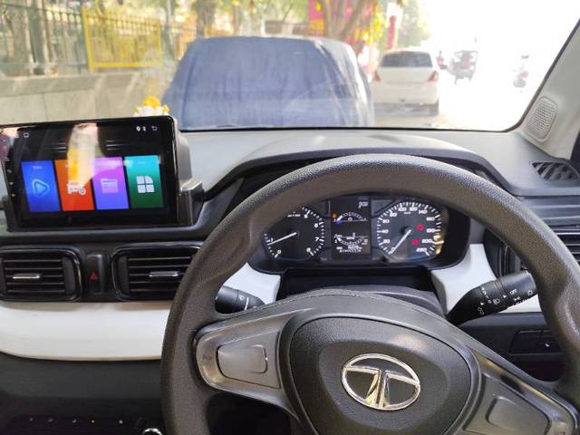 https://images10.gaadi.com/usedgaadi-sellcar/UsedCar/d55b4504a/3f1ea370-09a7-44aa-a28b-10a872add267.jpg?imwidth=6402