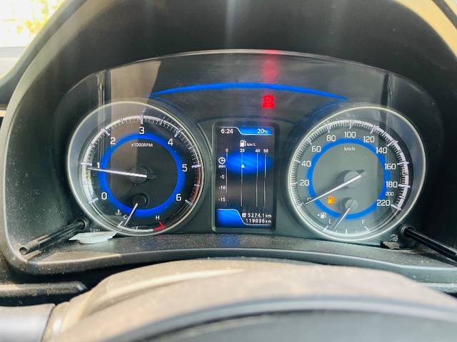 https://images10.gaadi.com/usedgaadi-sellcar/UsedCar/d5687482a/5400aef3-37b1-48b3-a7e6-badb4b162dad.jpeg?imwidth=6402