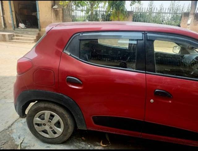 https://images10.gaadi.com/usedgaadi-sellcar/UsedCar/d5693818a/460dc4da-e3b9-42ae-b03d-e9232896cbf7.jpg?imwidth=6402