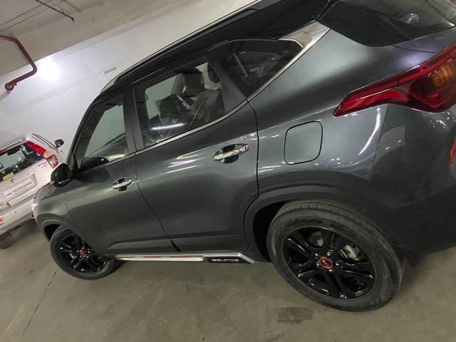 https://images10.gaadi.com/usedgaadi-sellcar/UsedCar/d5698444a/654a5289-416e-4d5c-a35d-7bbe0f11e11f.jpeg?imwidth=6402