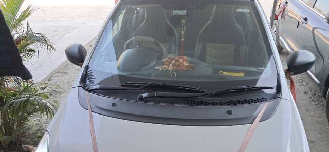 https://images10.gaadi.com/usedgaadi-sellcar/UsedCar/d56bb8c2a/f2a3f405-7221-4448-aab5-a1e65c01a24d.jpg?imwidth=6401