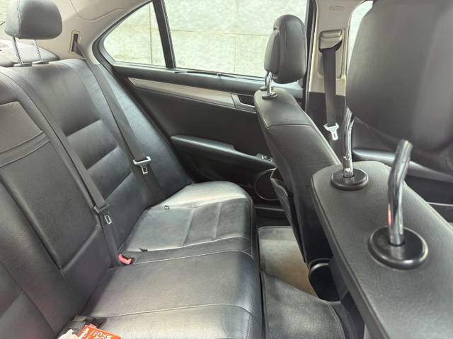 https://images10.gaadi.com/usedgaadi-sellcar/UsedCar/d56c57dba/dc81202b-4c81-4984-9263-0c152d5e79fc.jpeg?imwidth=6401