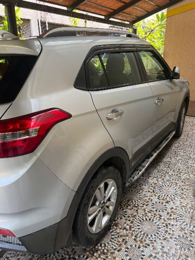 https://images10.gaadi.com/usedgaadi-sellcar/UsedCar/d571b6dca/cff12c82-1752-4132-8e36-121c8450998c.jpg?imwidth=6402