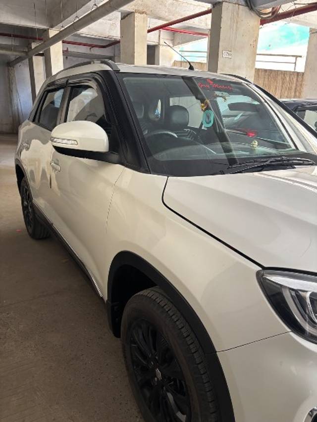 https://images10.gaadi.com/usedgaadi-sellcar/UsedCar/d57310d8a/35218e95-8dd6-4641-8412-fc966cb5ed29.jpeg?imwidth=6401