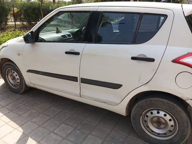 https://images10.gaadi.com/usedgaadi-sellcar/UsedCar/d5786a62a/295a5223-84c1-4565-a80b-0ade41a2f318.jpeg?imwidth=6400