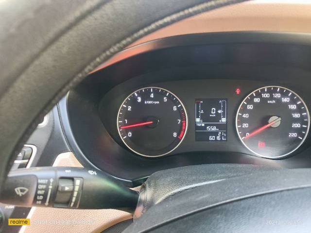 https://images10.gaadi.com/usedgaadi-sellcar/UsedCar/d578de16a/d84c611e-5917-4c34-8d19-f985db85e312.jpg?imwidth=6401