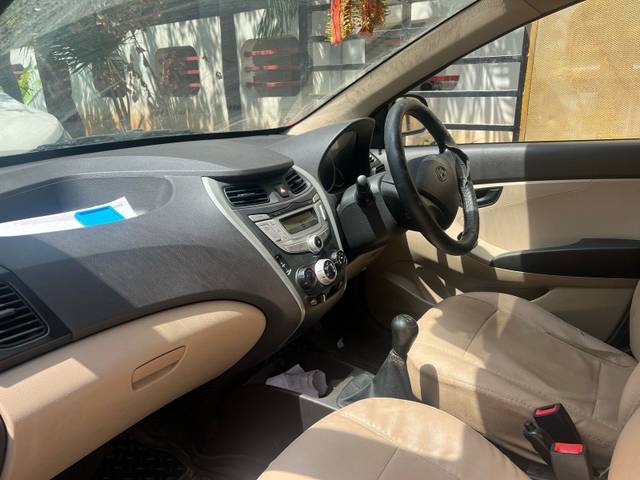 https://images10.gaadi.com/usedgaadi-sellcar/UsedCar/d584b045a/bf8f9f65-e01d-45f4-9065-796cc0f748e5.jpeg?imwidth=6402
