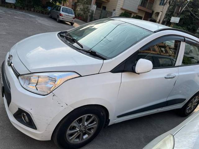 https://images10.gaadi.com/usedgaadi-sellcar/UsedCar/d5858fcf-74a0-4719-926c-064f4bcae2e2/eeeb1803-2993-40e1-a41c-81e2e65bbf9e.jpg?imwidth=6400