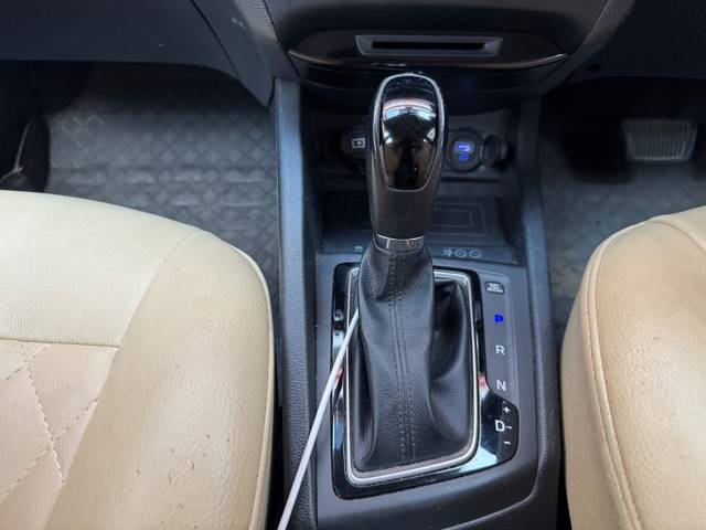 https://images10.gaadi.com/usedgaadi-sellcar/UsedCar/d585deafa/c650874e-079f-45c1-9278-4e5fa1447fa6.jpeg?imwidth=6401