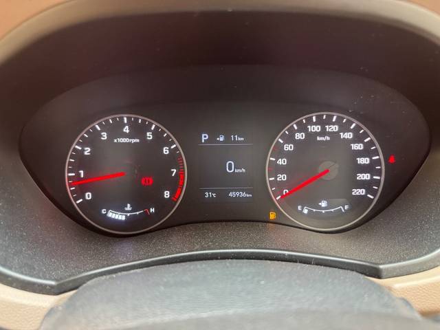 https://images10.gaadi.com/usedgaadi-sellcar/UsedCar/d585deafa/c800a850-eb58-4c8c-ae2d-2a17f51ea3d2.jpeg?imwidth=6402