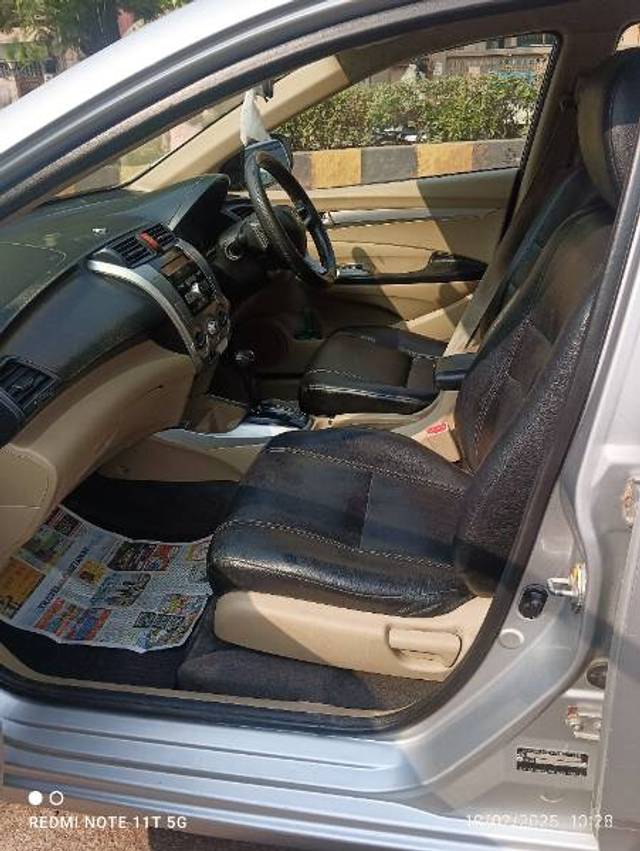 https://images10.gaadi.com/usedgaadi-sellcar/UsedCar/d5870038a/6812e697-c599-4d27-9967-b33d0d608c40.jpg?imwidth=6400