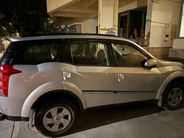 https://images10.gaadi.com/usedgaadi-sellcar/UsedCar/d5883796a/0d1f7543-c381-406d-bf24-32f3782d1110.jpeg?imwidth=6400