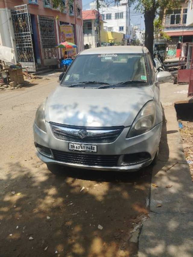 https://images10.gaadi.com/usedgaadi-sellcar/UsedCar/d588c74ca/c0320381-1a34-4508-abd0-6efa839a6f8c.jpg?imwidth=6400