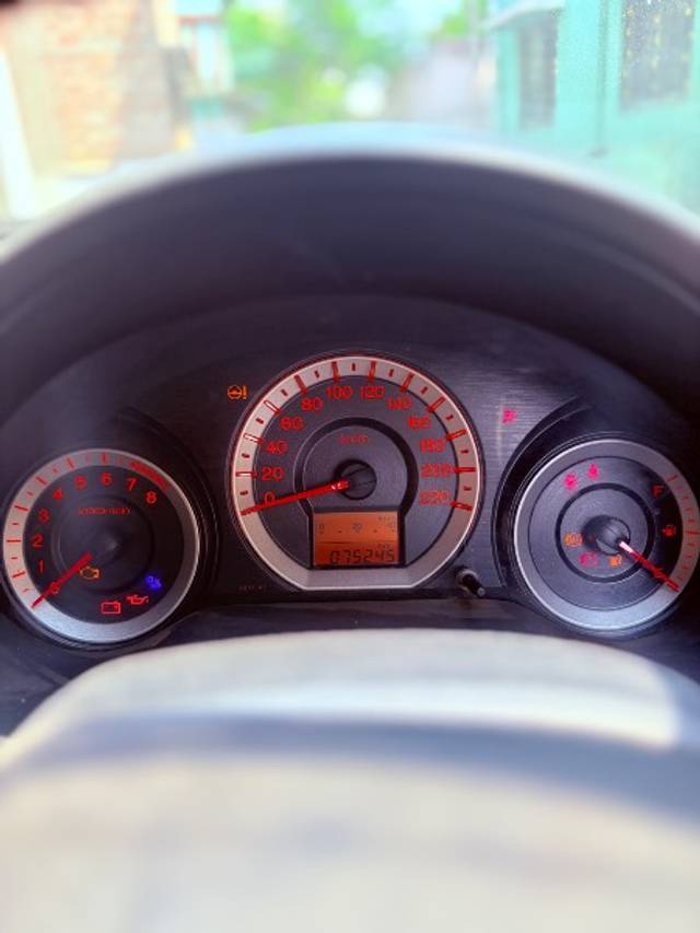 https://images10.gaadi.com/usedgaadi-sellcar/UsedCar/d5898294a/ca08c47f-3513-4291-beee-8d44df490200.jpeg?imwidth=6401
