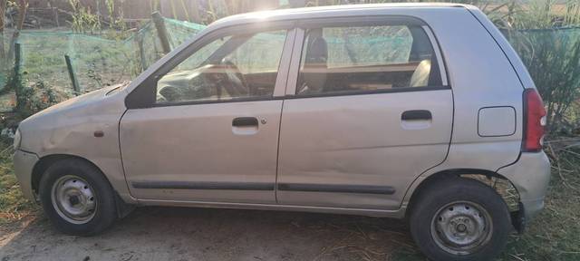 https://images10.gaadi.com/usedgaadi-sellcar/UsedCar/d589ef33a/fb86b841-52e5-43bc-929e-68c7f05d0c25.jpg?imwidth=6402