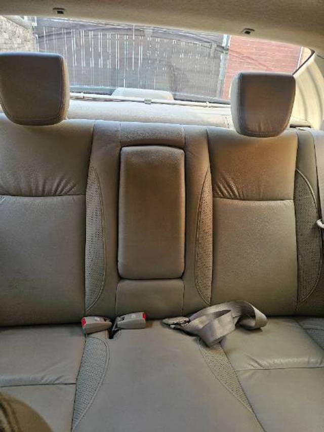 https://images10.gaadi.com/usedgaadi-sellcar/UsedCar/d58b96a1a/69e4f352-d058-43db-909d-2bda07bfda83.jpg?imwidth=6402
