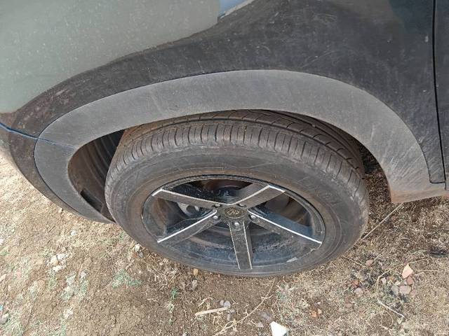 https://images10.gaadi.com/usedgaadi-sellcar/UsedCar/d58c7043a/cce8808b-460c-4f29-839e-6863c263d4af.jpg?imwidth=6401