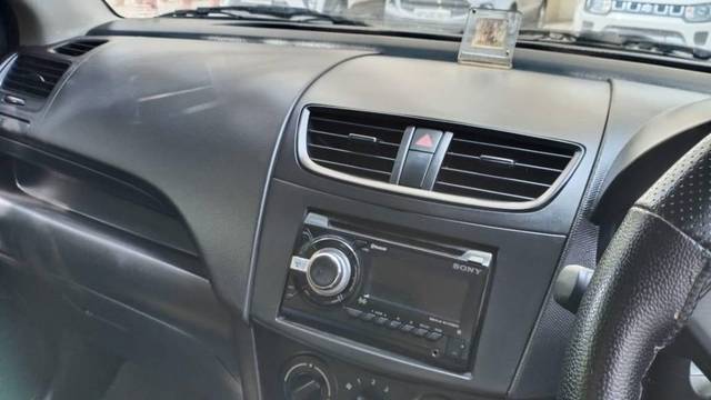 https://images10.gaadi.com/usedgaadi-sellcar/UsedCar/d58e479ca/78e3f41b-d5ee-4ca1-8fa7-358e877f367c.jpeg?imwidth=6401