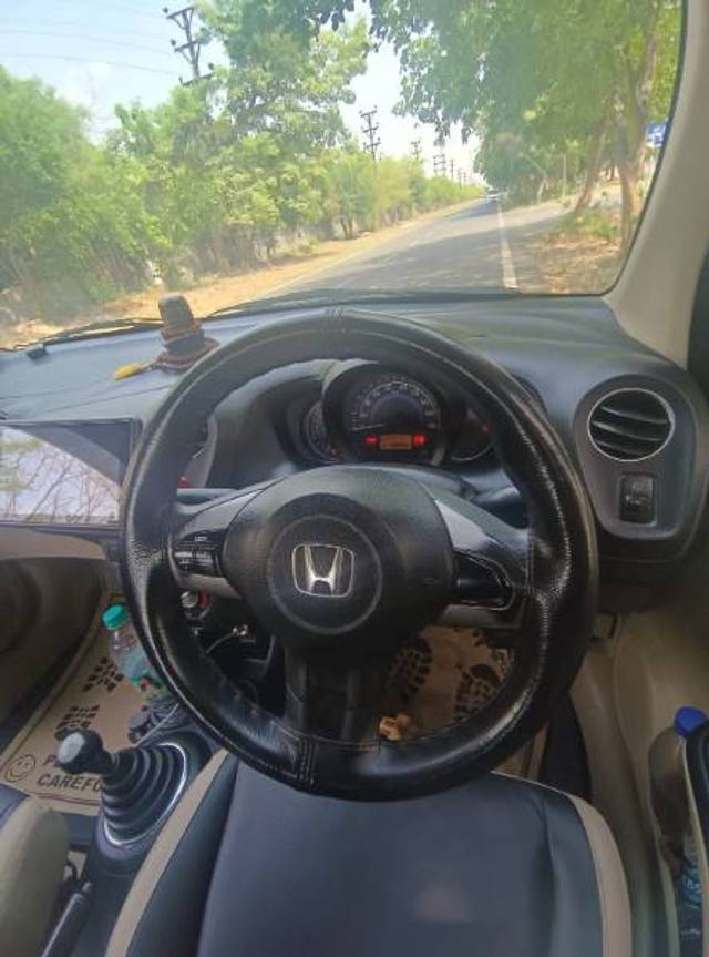 https://images10.gaadi.com/usedgaadi-sellcar/UsedCar/d58eba05a/329d0429-c5fb-4a6c-8053-339c82a34f54.jpg?imwidth=6402