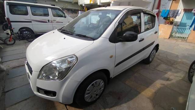 https://images10.gaadi.com/usedgaadi-sellcar/UsedCar/d59031a1a/fe2aef42-fbe8-4f7c-9e26-6f9c485e5dd0.jpeg?imwidth=6400