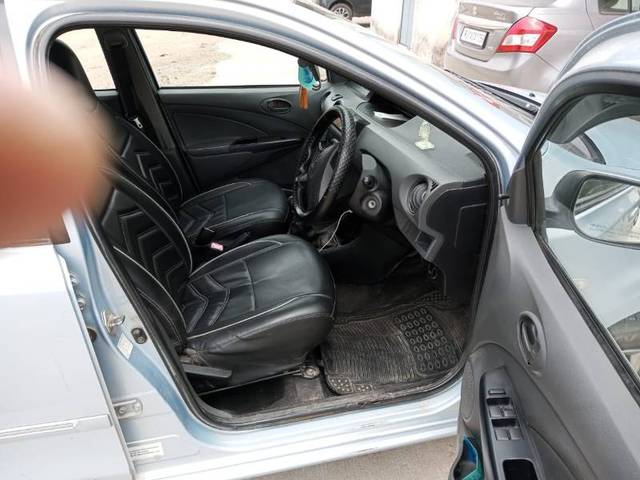 https://images10.gaadi.com/usedgaadi-sellcar/UsedCar/d5929979a/3e59fb3a-085e-4106-a1ed-0ccfd7fb15e6.jpg?imwidth=6401