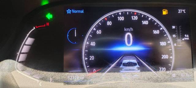 https://images10.gaadi.com/usedgaadi-sellcar/UsedCar/d599ed22a/177513ba-958e-4c8f-a7ee-e73817c447de.jpg?imwidth=6401