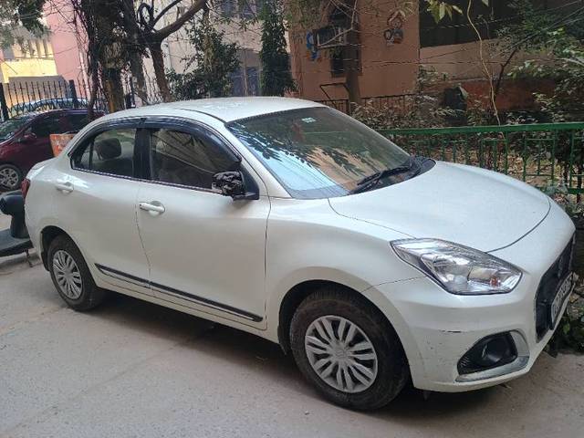 https://images10.gaadi.com/usedgaadi-sellcar/UsedCar/d59b95bba/59521f62-b26d-4ae2-b533-d49ebe3ca4a0.jpg?imwidth=6402
