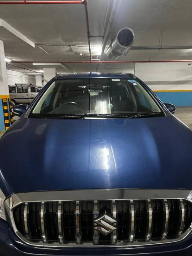 https://images10.gaadi.com/usedgaadi-sellcar/UsedCar/d59d5b7da/b62064e0-6a3e-4f91-8a38-61214ac3b5b2.jpeg?imwidth=6400