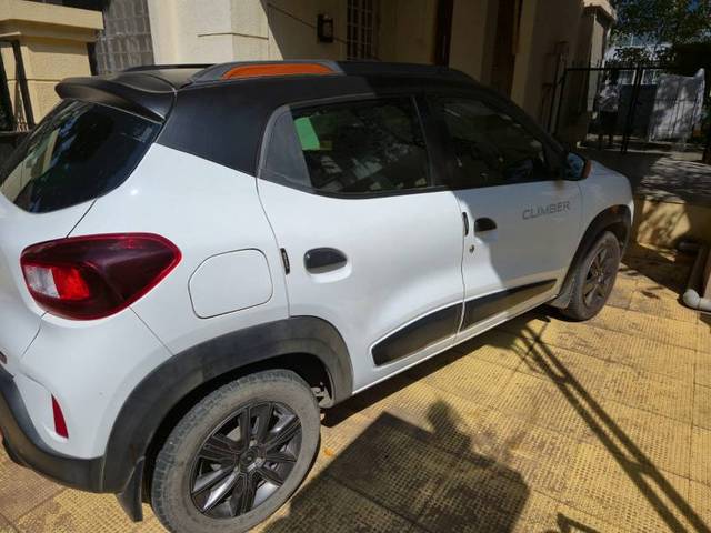 https://images10.gaadi.com/usedgaadi-sellcar/UsedCar/d59e12b7a/99ee7d4a-acd1-4625-b27d-90cdbfe46897.jpg?imwidth=6401