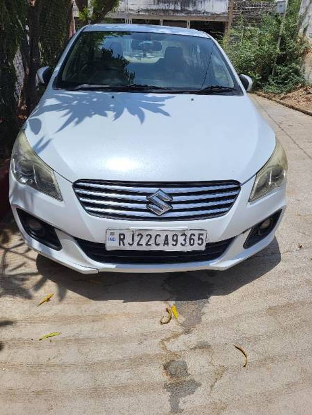 https://images10.gaadi.com/usedgaadi-sellcar/UsedCar/d59ea95aa/95dc42df-54bd-444c-bbe8-ea0a402f1ce1.jpg?imwidth=6400