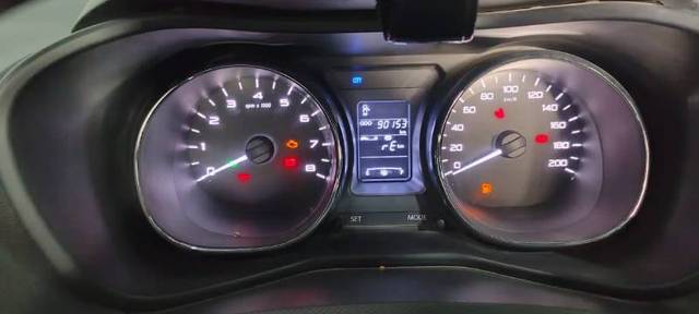 https://images10.gaadi.com/usedgaadi-sellcar/UsedCar/d5a483fea/20f78a95-1ebb-4dac-9dd3-64aeb14530a5.jpg?imwidth=6400