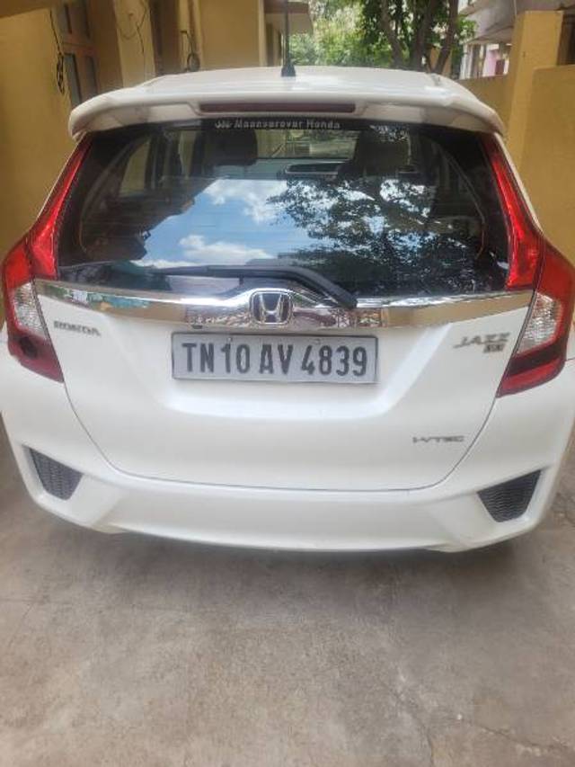 https://images10.gaadi.com/usedgaadi-sellcar/UsedCar/d5a70f53a/75b8057c-1705-4fe8-a758-64c032c5fbce.jpg?imwidth=6402