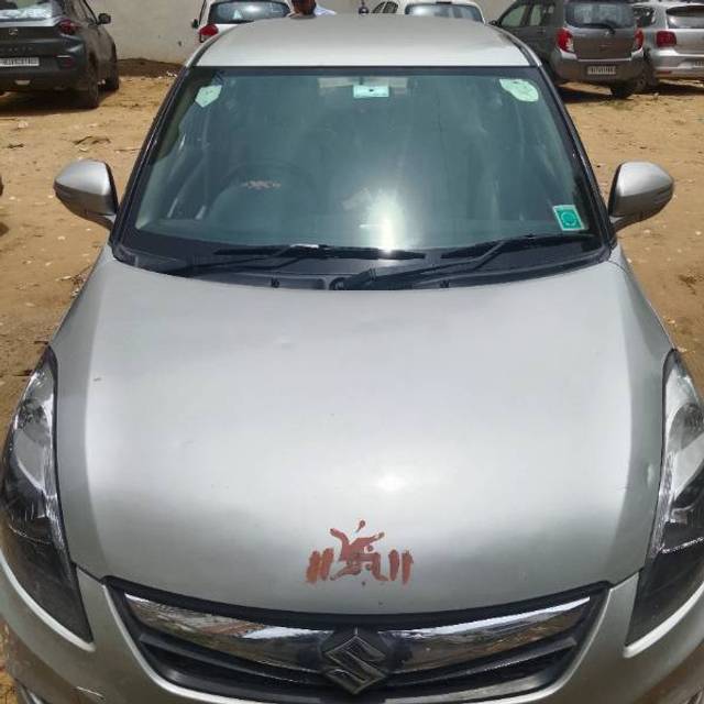 https://images10.gaadi.com/usedgaadi-sellcar/UsedCar/d5a98580a/828a42e5-0e5a-4de1-bca6-e066b3db6f2d.jpg?imwidth=6401