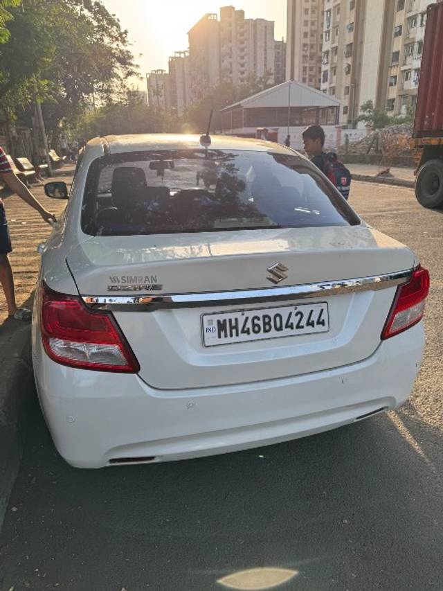 https://images10.gaadi.com/usedgaadi-sellcar/UsedCar/d5a9c56aa/77e2a4a6-550a-4502-a2cc-5d0fb5c9cc1c.jpeg?imwidth=6401