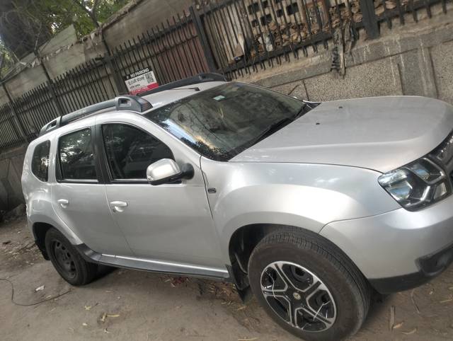 https://images10.gaadi.com/usedgaadi-sellcar/UsedCar/d5aa4d3ca/e9b2c03a-f84f-4e13-b28d-6bb58b23090e.jpg?imwidth=6401