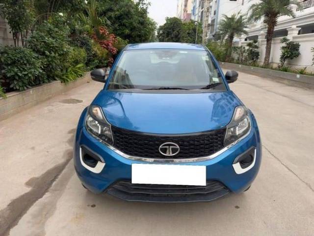 https://images10.gaadi.com/usedgaadi-sellcar/UsedCar/d5ac8523a/0eb9c3c9-7185-45f2-b13e-d7f1fd5d1c88.jpg?imwidth=6400