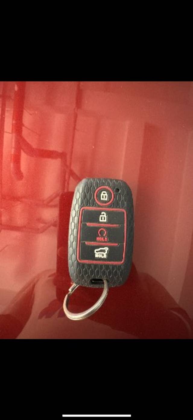 https://images10.gaadi.com/usedgaadi-sellcar/UsedCar/d5ad00eca/c7a15966-1ab7-4c0e-97c0-f5cda6215e70.png?imwidth=6400