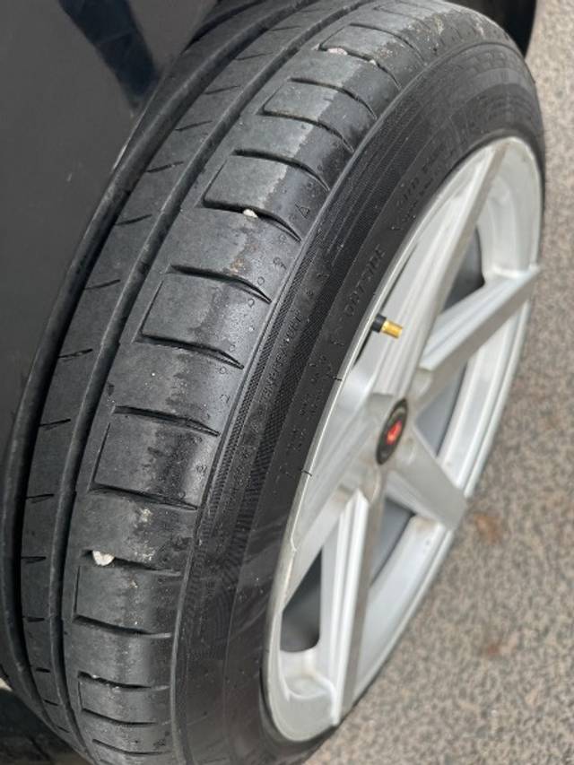 https://images10.gaadi.com/usedgaadi-sellcar/UsedCar/d5adb2f5a/1125696a-5fac-493b-a230-60e7ef649dd0.jpeg?imwidth=6401