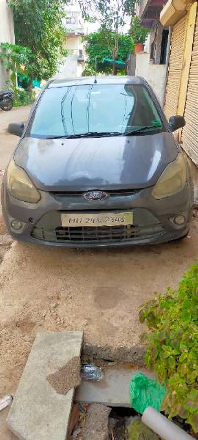 https://images10.gaadi.com/usedgaadi-sellcar/UsedCar/d5adb739a/705b17b1-a159-49ce-93ec-5decc3cfbd0a.jpg?imwidth=6400
