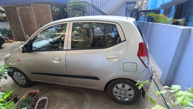 https://images10.gaadi.com/usedgaadi-sellcar/UsedCar/d5aff697a/2bb07511-9c72-4846-bf10-377197cfd0c3.jpg?imwidth=6402