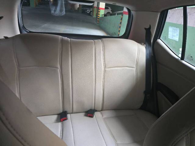 https://images10.gaadi.com/usedgaadi-sellcar/UsedCar/d5b01c19a/ef8711ac-df74-4f95-a16e-e00eebdc75ef.jpg?imwidth=6400