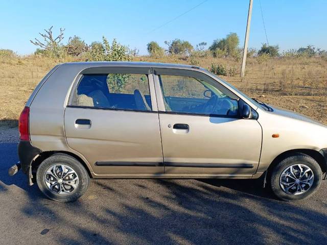 https://images10.gaadi.com/usedgaadi-sellcar/UsedCar/d5b7c908a/a85b9c8b-2065-4bca-bf01-aaa50c050435.jpg?imwidth=6401