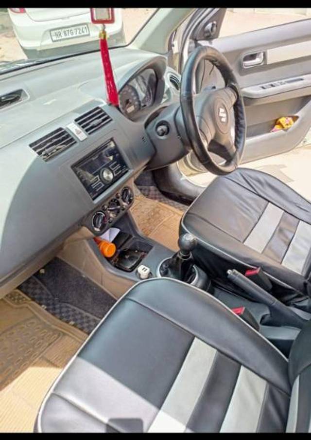 https://images10.gaadi.com/usedgaadi-sellcar/UsedCar/d5bf378da/d4bd3d87-cf91-4eed-a07c-fd227237cfa9.jpg?imwidth=6401
