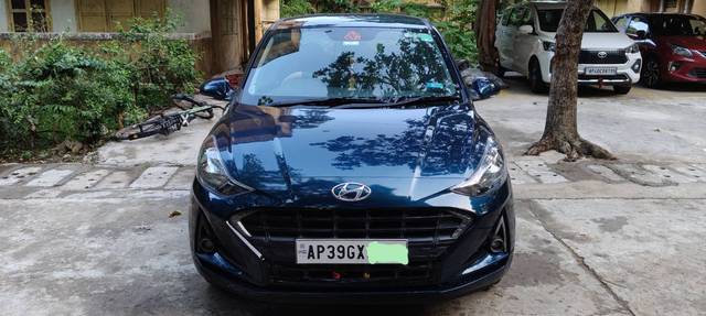 https://images10.gaadi.com/usedgaadi-sellcar/UsedCar/d5c0fd7aa/5563dfce-c981-40de-bd60-0c65a473e2b5.jpg?imwidth=6400