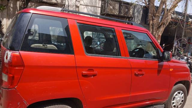 https://images10.gaadi.com/usedgaadi-sellcar/UsedCar/d5c43b2ca/4efe36d0-0c74-4925-9b6e-e4ea1756708d.jpg?imwidth=6402
