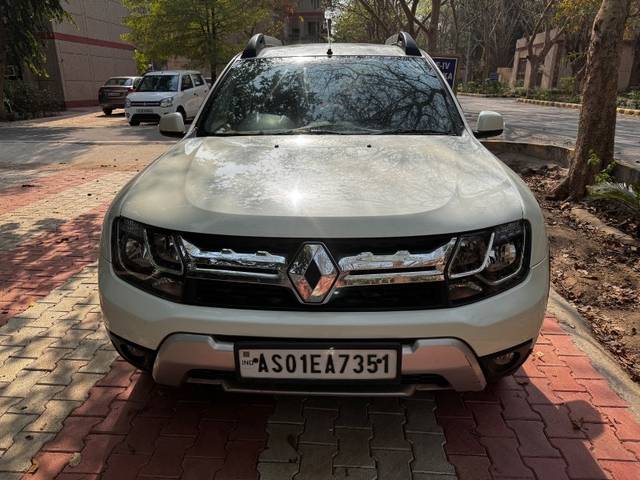 https://images10.gaadi.com/usedgaadi-sellcar/UsedCar/d5c50b80a/ed7c27fc-61da-4427-b214-2ef479b1f5a9.jpeg?imwidth=6400
