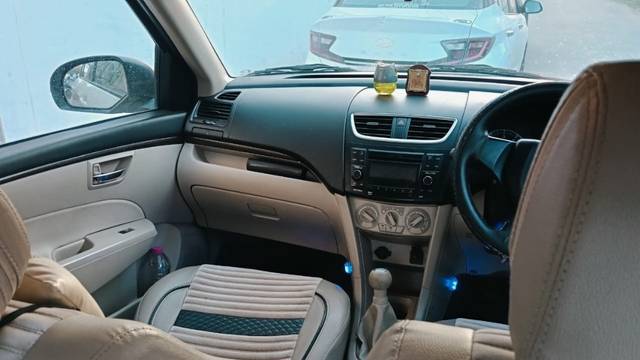 https://images10.gaadi.com/usedgaadi-sellcar/UsedCar/d5c5c5a6a/5bfabce1-7117-4a74-864f-4ae3b48ceabb.jpeg?imwidth=6402