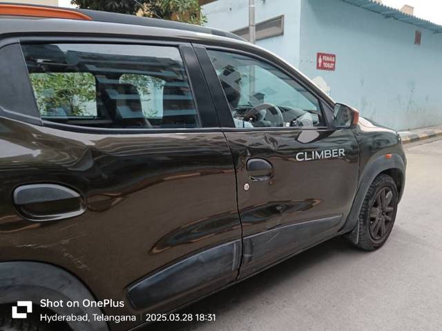 https://images10.gaadi.com/usedgaadi-sellcar/UsedCar/d5c79bf9a/a00bbd8a-da50-429d-a79f-383041618601.jpg?imwidth=6401